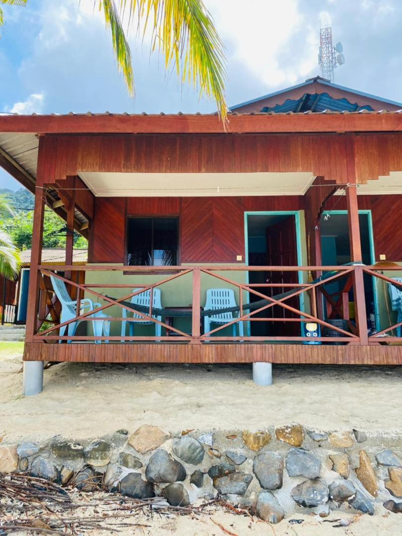 Ella'S Place Salang Tioman Kampong Ayer Batang Exteriér fotografie