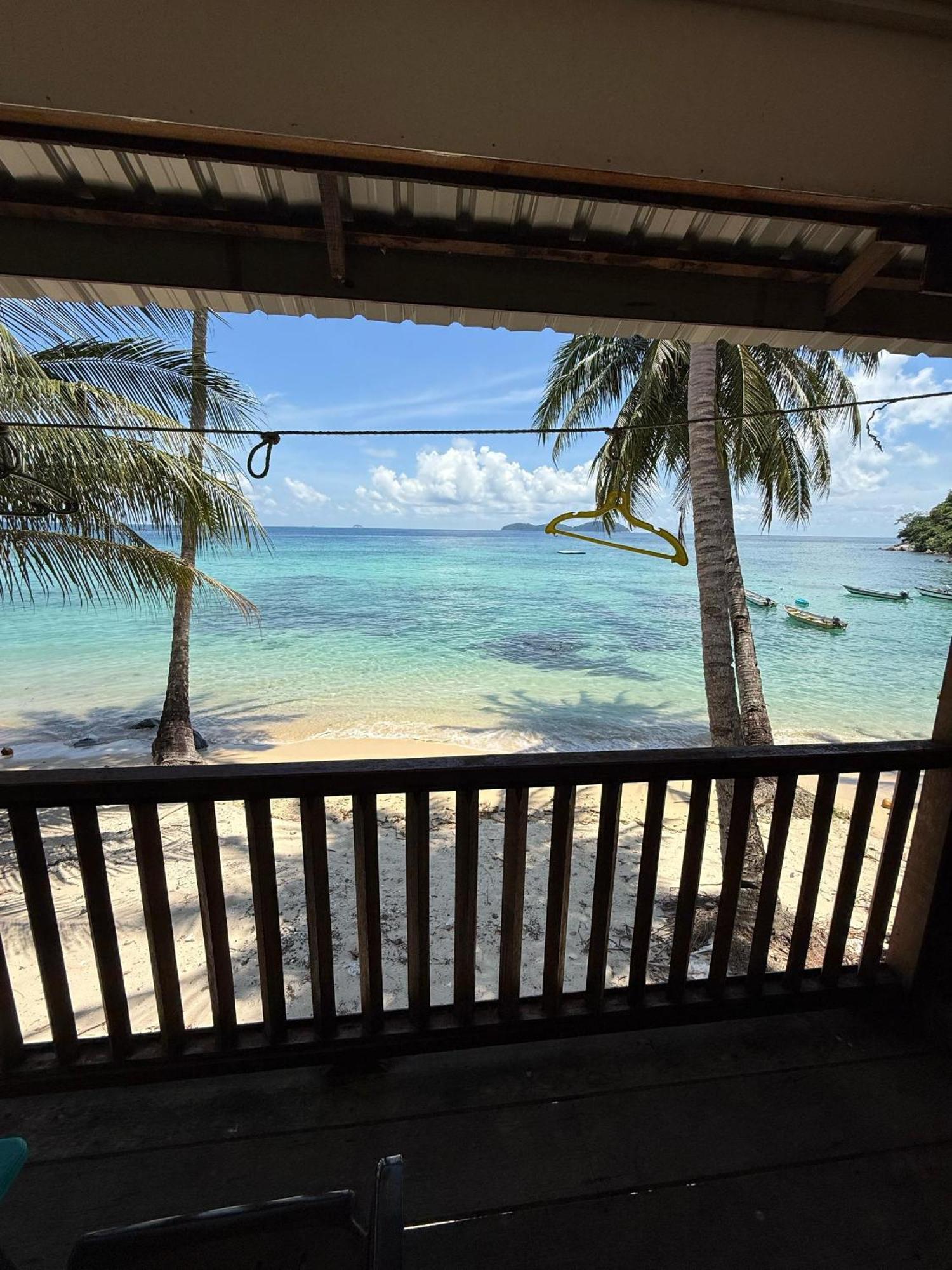 Ella'S Place Salang Tioman Kampong Ayer Batang Exteriér fotografie